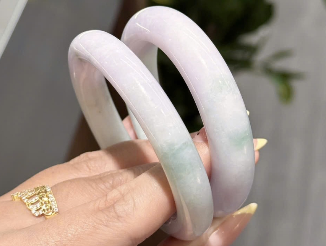 Cẩm Thạch Xuân Tài: Đón Đầu Vận May Với Tuyệt Phẩm Ngọc Quý Mới Về Tại Sunny Gems