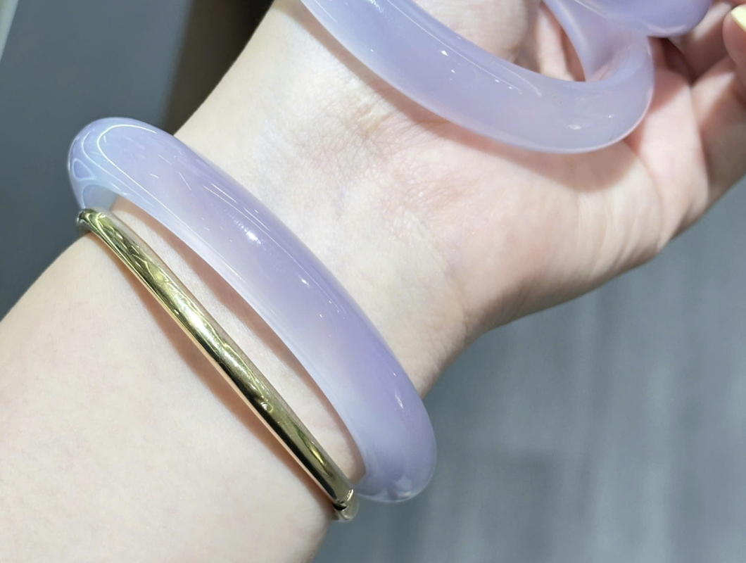 Bạch Nguyệt Quang Ánh Tím: "Mảnh Trăng" Bình An Dành Riêng Cho Mùa Trung Thu Tại Sunny Gems