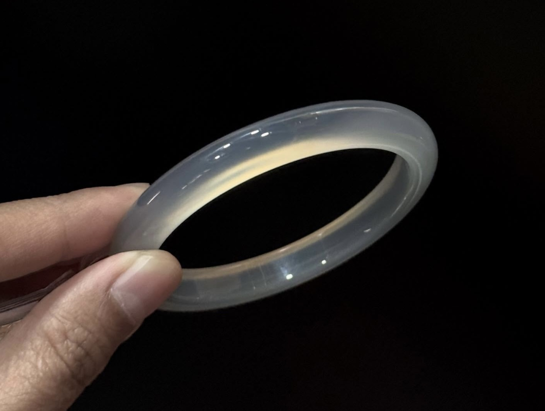 Giải Đáp Các Khái Niệm Cơ Bản Về Vòng Đá - Khởi Quang