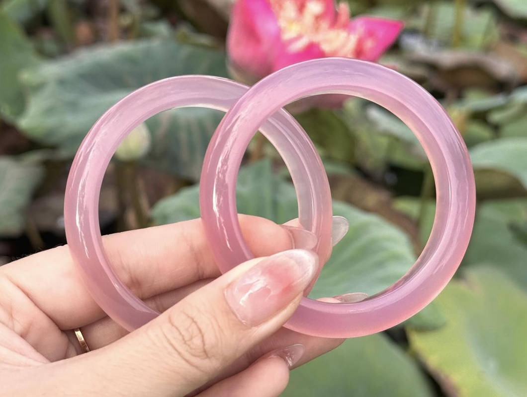 Mẹo Đeo Vòng Đá Siêu Dễ - Sunny Gems