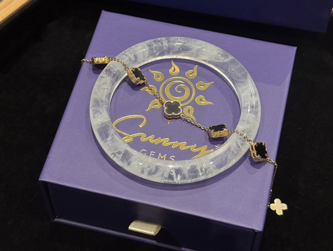 Tại sao không phải loại đá nào cũng cắt được trục nhỏ?