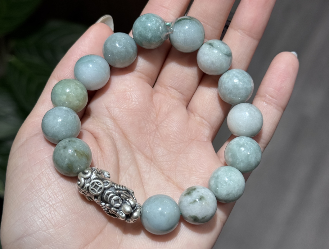 Vì sao nên mang đá năng lượng trong tháng 7 âm? Lời Khuyên Từ Sunny Gems