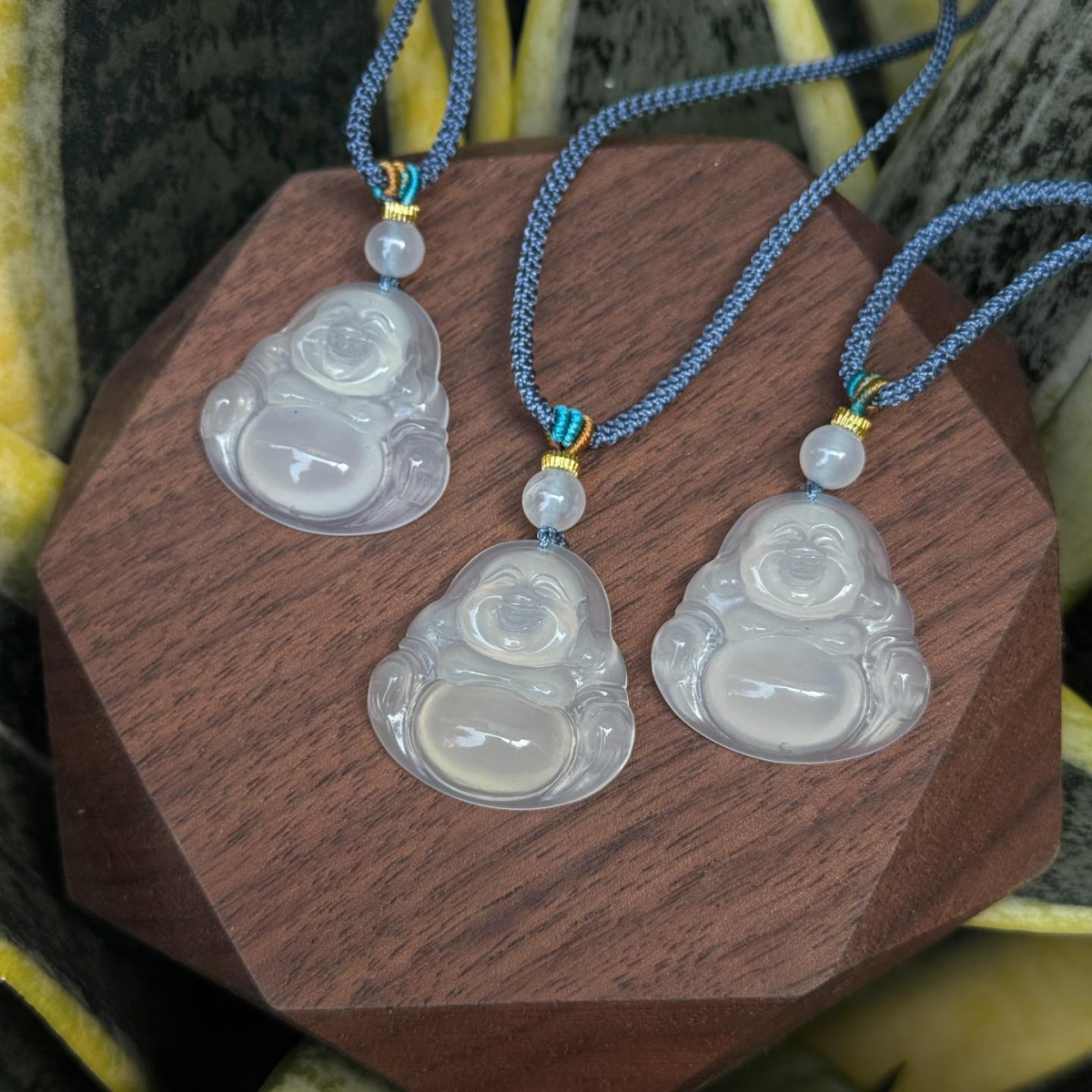 Dây Chuyền Phật Di Lặc Đá Chalcedony (Mã Não)