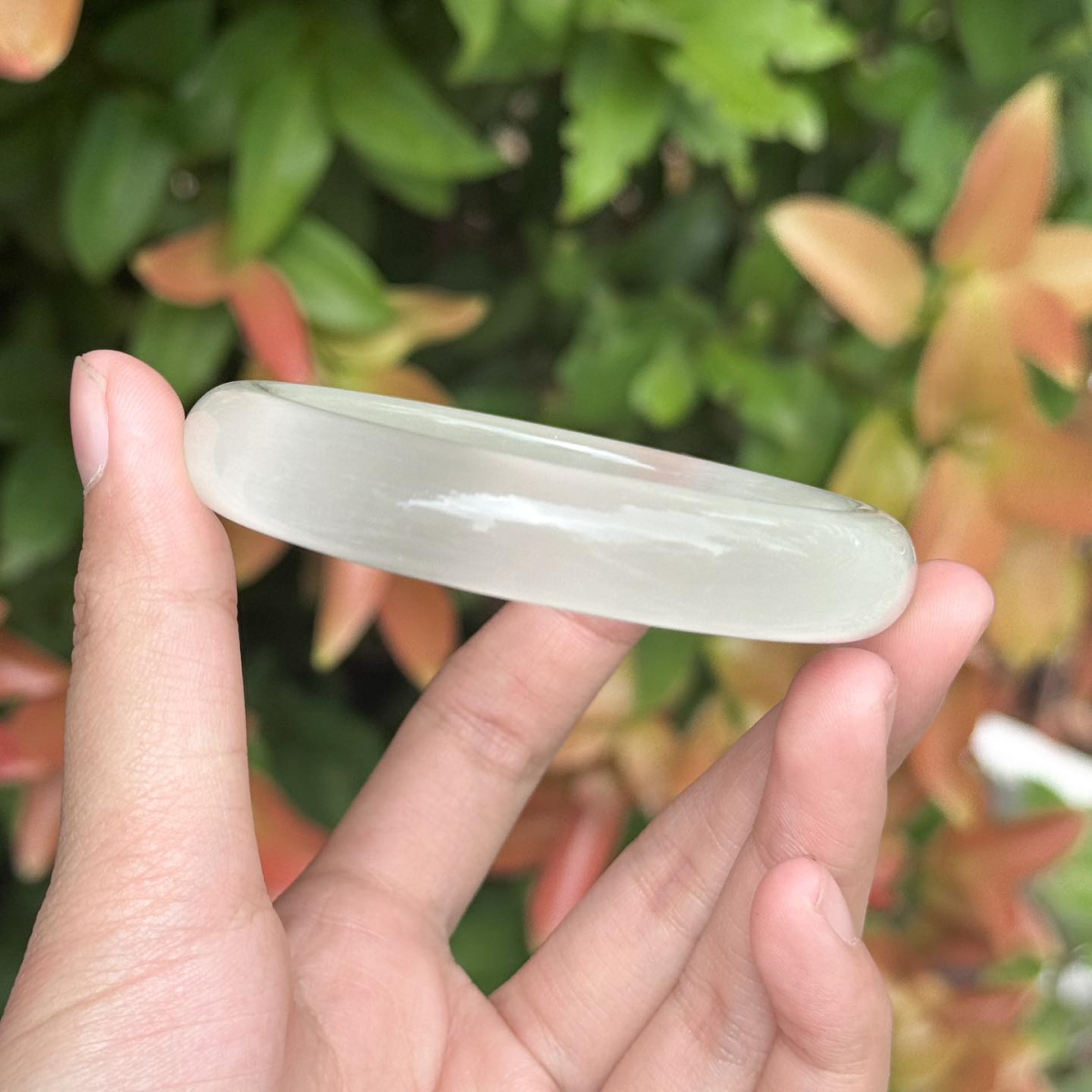 Vòng Đá Mắt Mèo 11mm Trắng Sữa