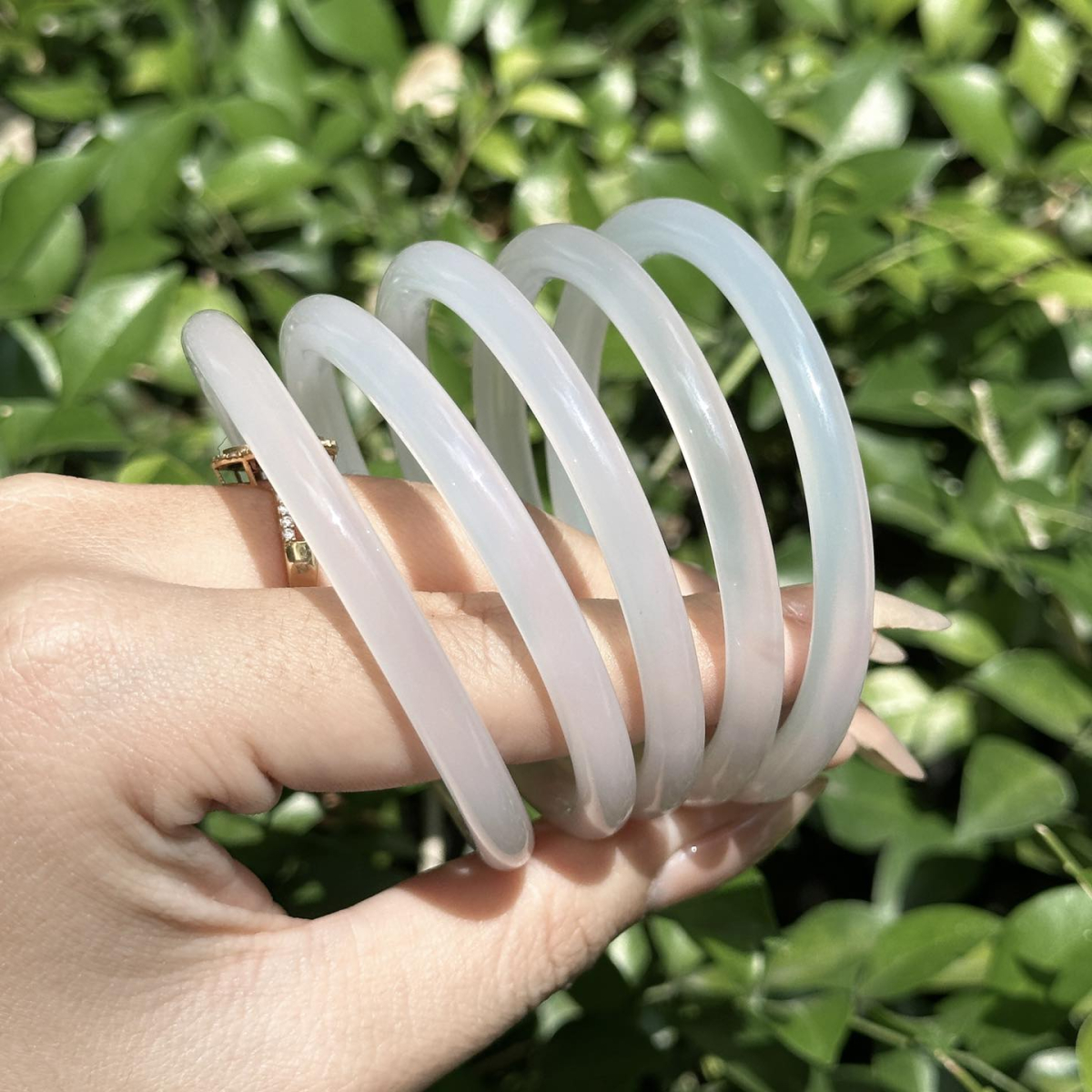 Vòng Đá Bạch Nguyệt Quang 6mm Trắng