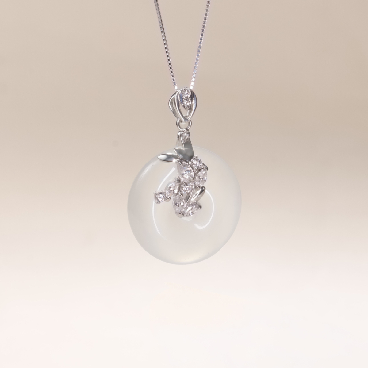 Dây Chuyền Bạc Đá Chalcedony Trắng - Floral Moon