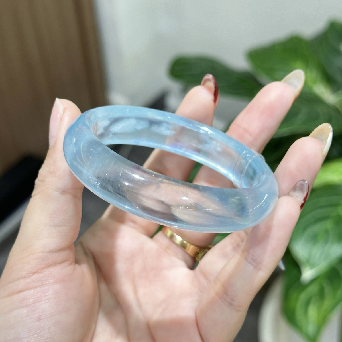 Vòng Tay Đá Aquamarine Nguyên Khối