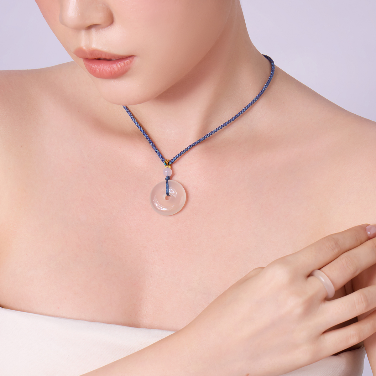 Dây Chuyền Đồng Điếu Đá Chalcedony (Mã Não)
