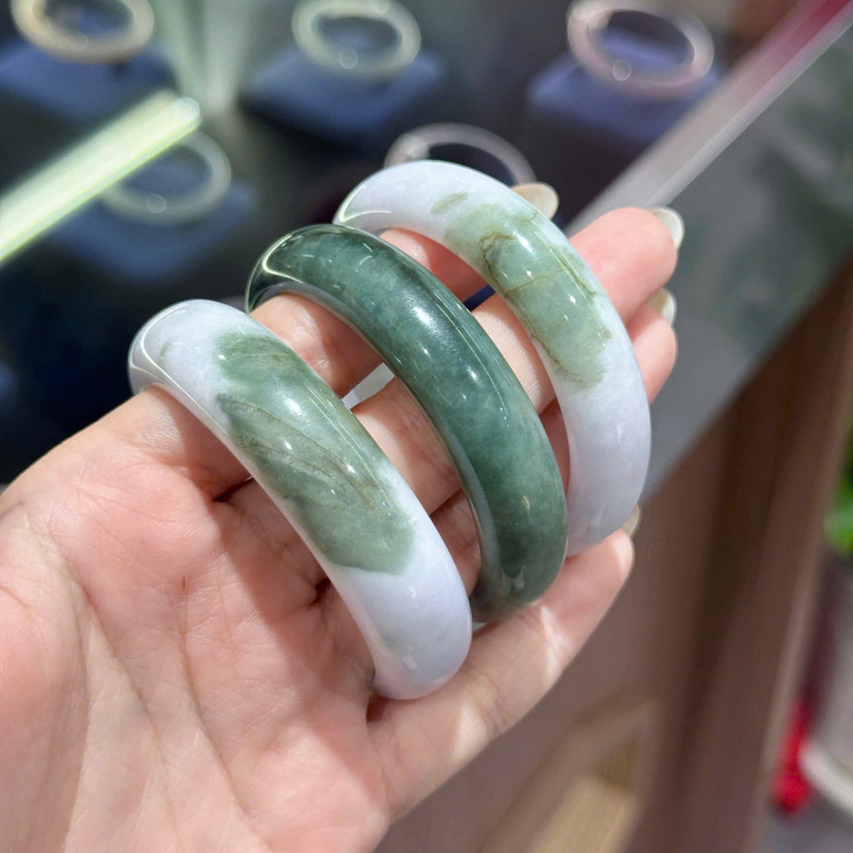 Vòng Ngọc Cẩm Thạch Type A - Xanh Cọ