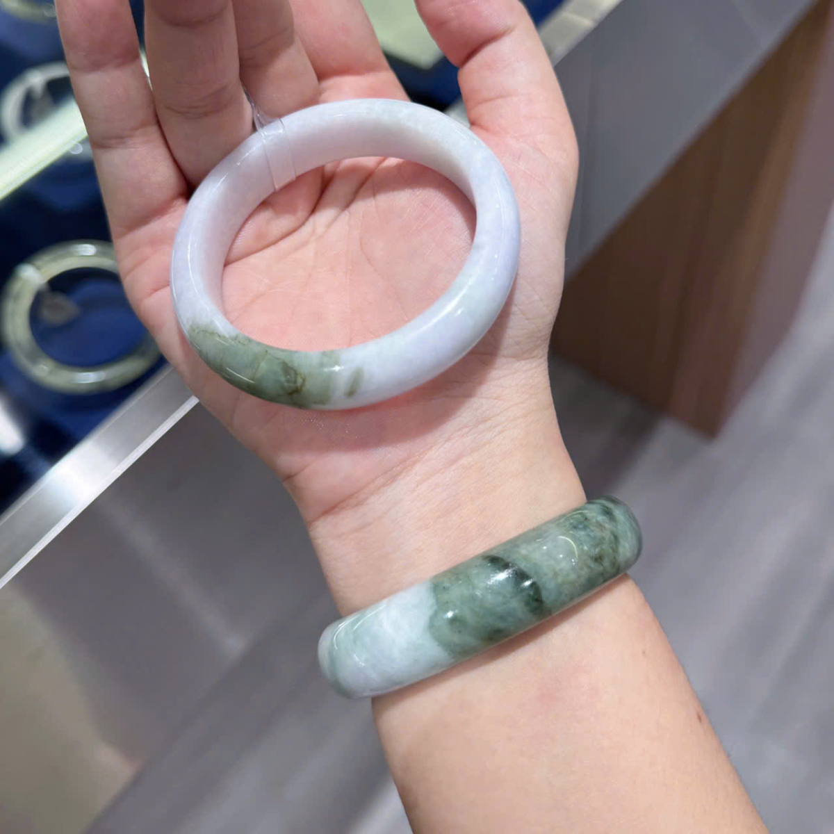 Vòng Ngọc Cẩm Thạch Type A - Xanh Cọ