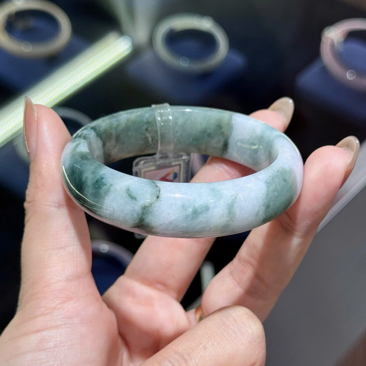 Vòng Ngọc Cẩm Thạch Type A - Xanh Cọ