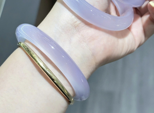 Bạch Nguyệt Quang Ánh Tím: "Mảnh Trăng" Bình An Dành Riêng Cho Mùa Trung Thu Tại Sunny Gems