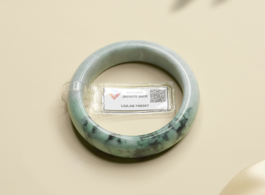 Cẩm Thạch Lý Ngò Type A  - Đặc Điểm, Giá Trị và Ứng Dụng Trong Đời Sống