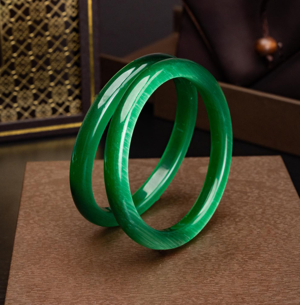 Vòng Đá Mắt Mèo 8mm Xanh Lá Đậm