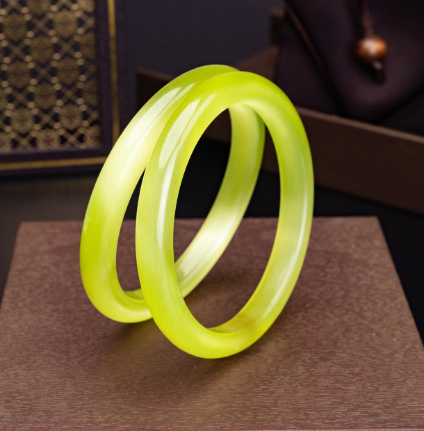 Vòng Đá Mắt Mèo 8mm Xanh Cốm