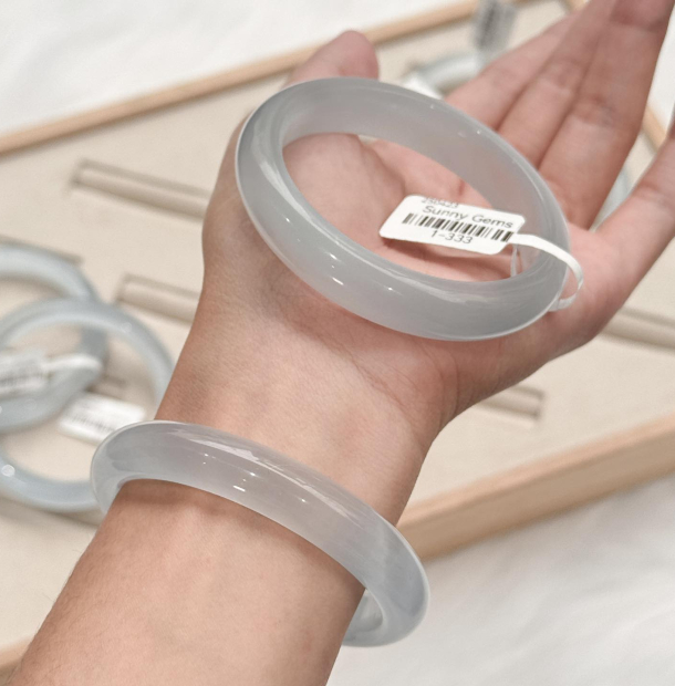 Vòng Đá Mắt Mèo 11mm Trắng Xám