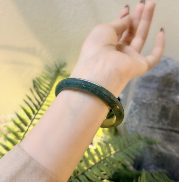 Vòng Ngọc Cẩm Thạch Lam Ngọc Tự Nhiên