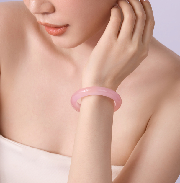 Vòng Đá Bạch Nguyệt Quang VIP Hồng